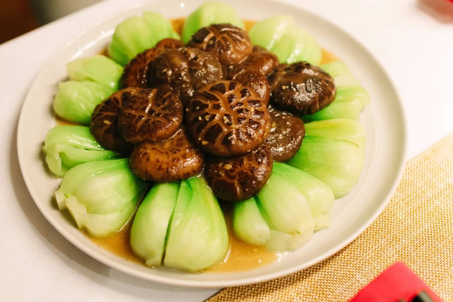 chinese-baby-bok-choy-with-mushroom-sauce-recipe