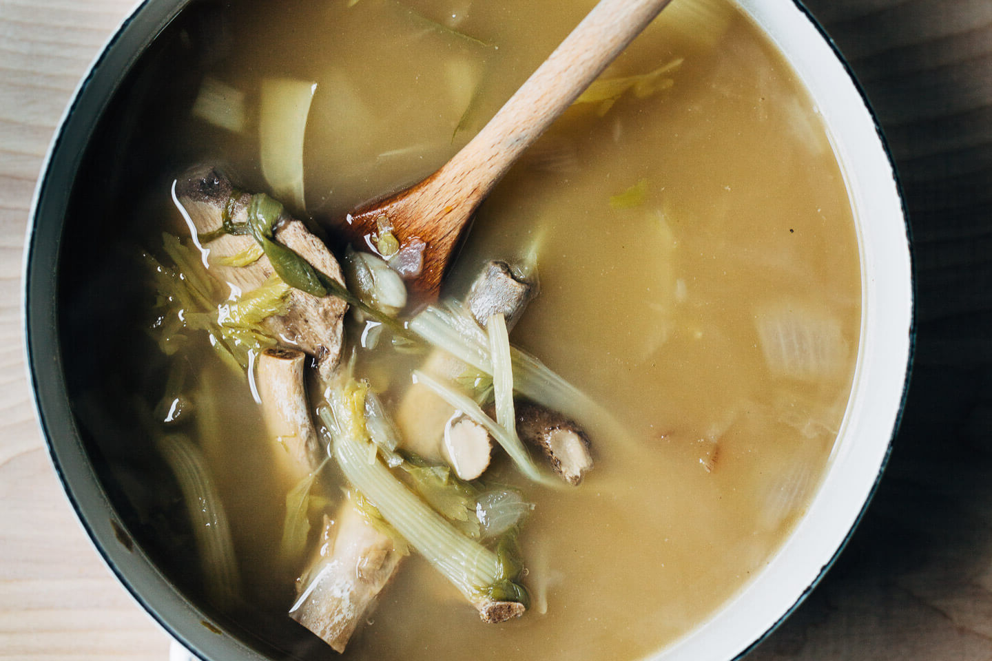 pork-bone-soup-recipe-basic-broth