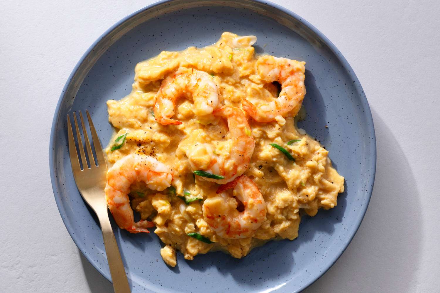 scrambled-eggs-with-shrimp-recipe