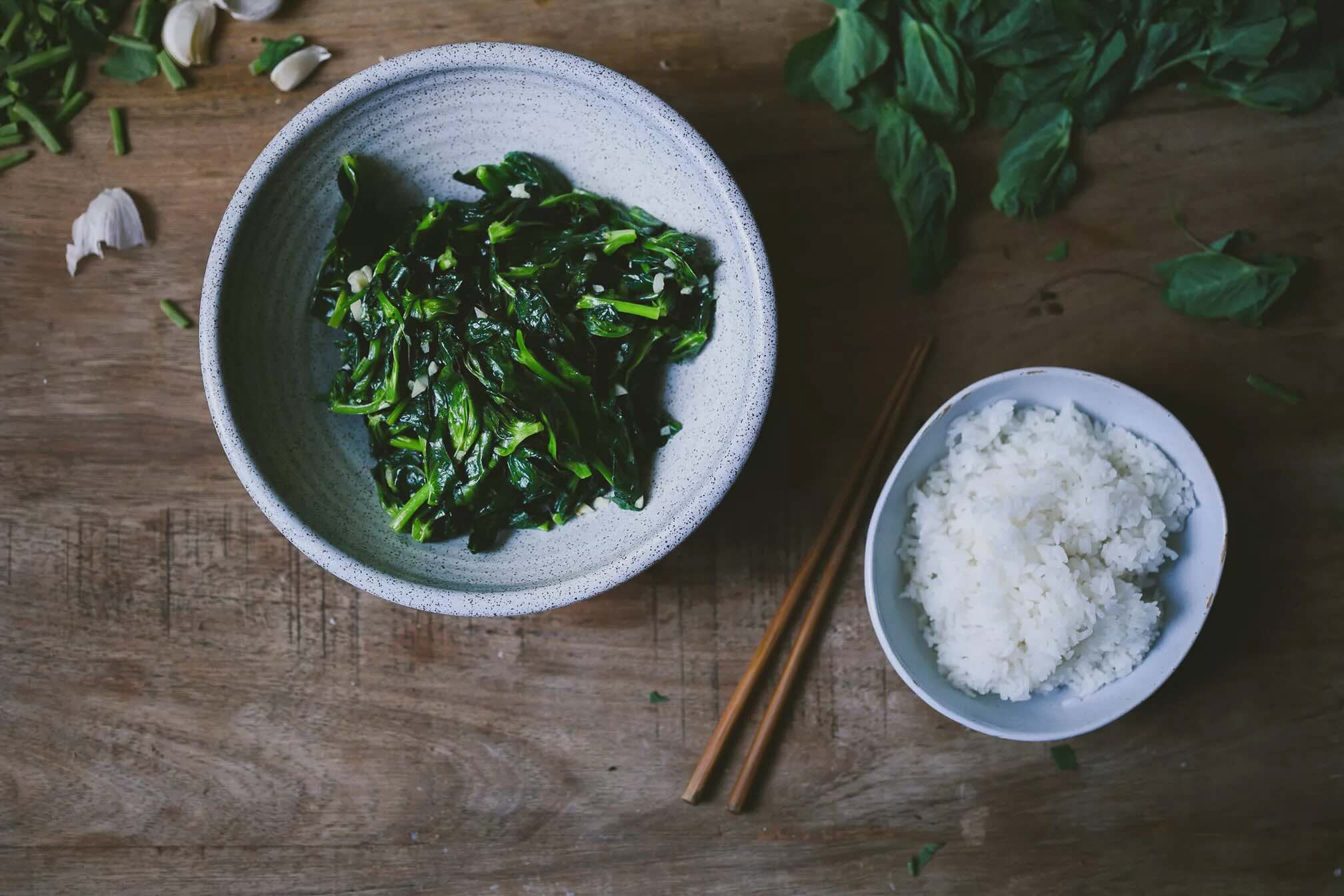 stir-fried-pea-shoots-recipe-dou-miao
