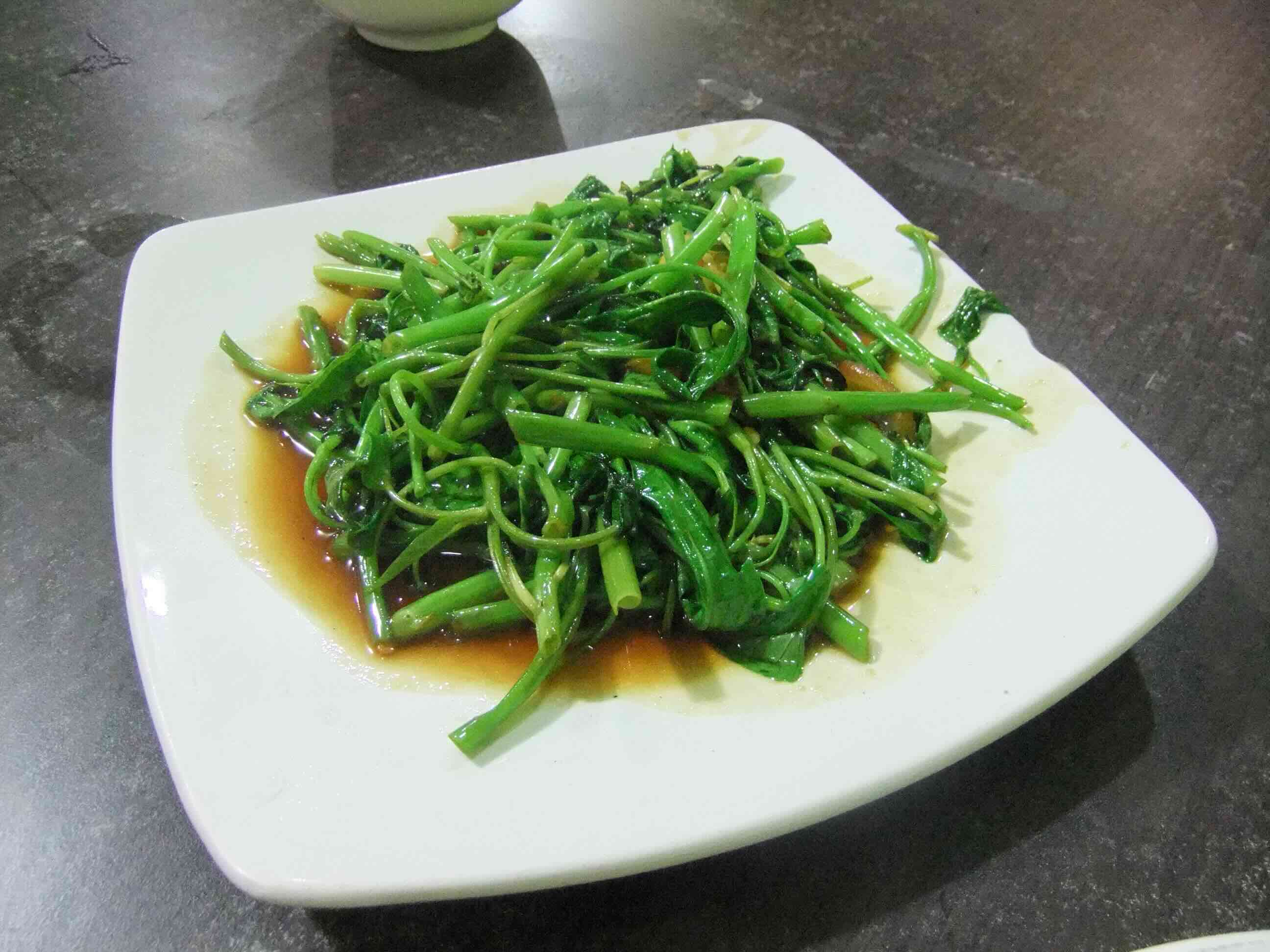 water-spinach-stir-fry-recipe-ong-choy-kong-xin-cai
