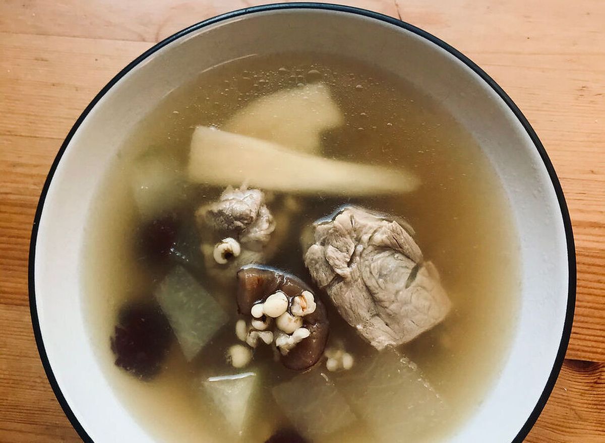winter-melon-and-barley-soup-recipe
